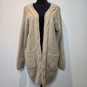 Cozy Cream Cable Knit Cardigan Medium Women's